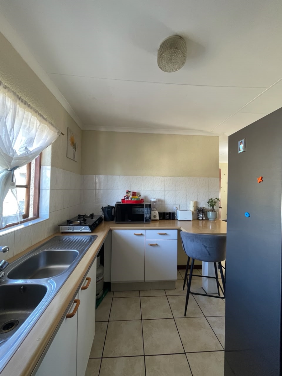 2 Bedroom Property for Sale in Northwold Gauteng