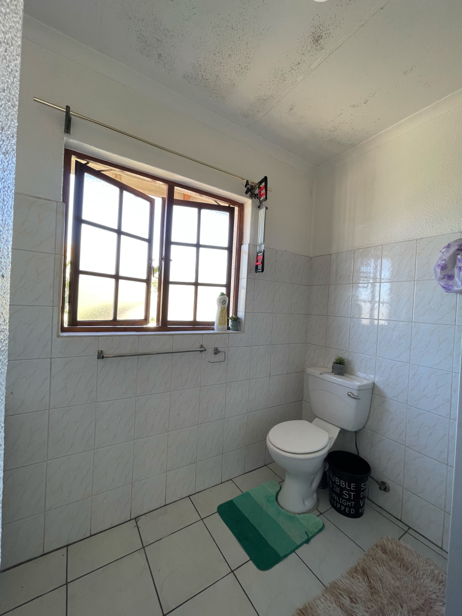 2 Bedroom Property for Sale in Northwold Gauteng