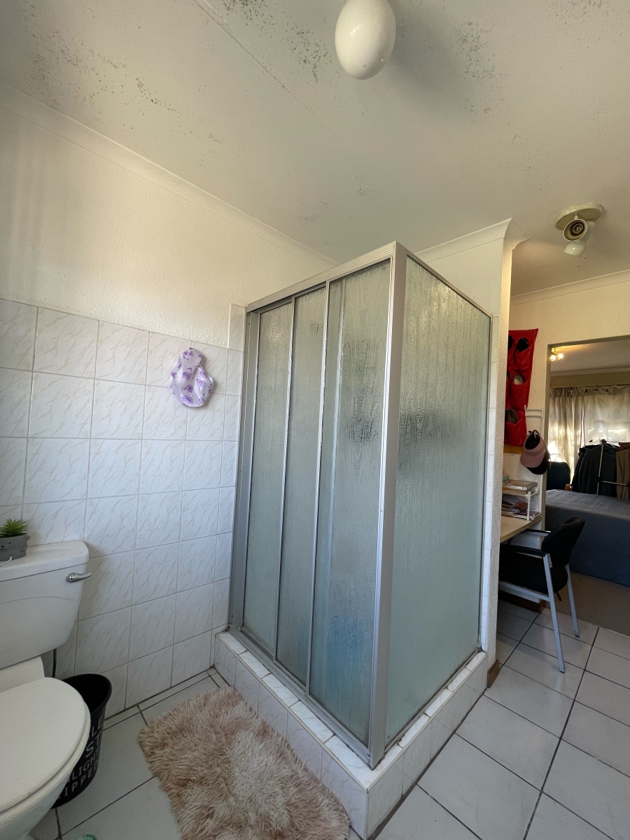 2 Bedroom Property for Sale in Northwold Gauteng