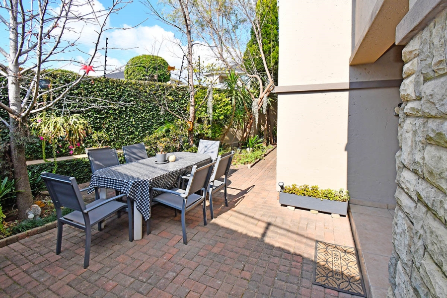 3 Bedroom Property for Sale in Broadacres Gauteng
