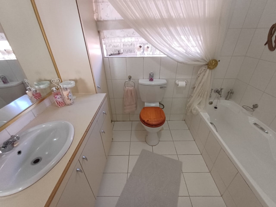 3 Bedroom Property for Sale in Arcon Park Gauteng