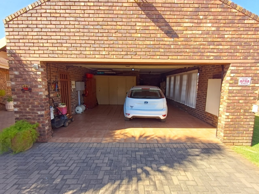 3 Bedroom Property for Sale in Arcon Park Gauteng
