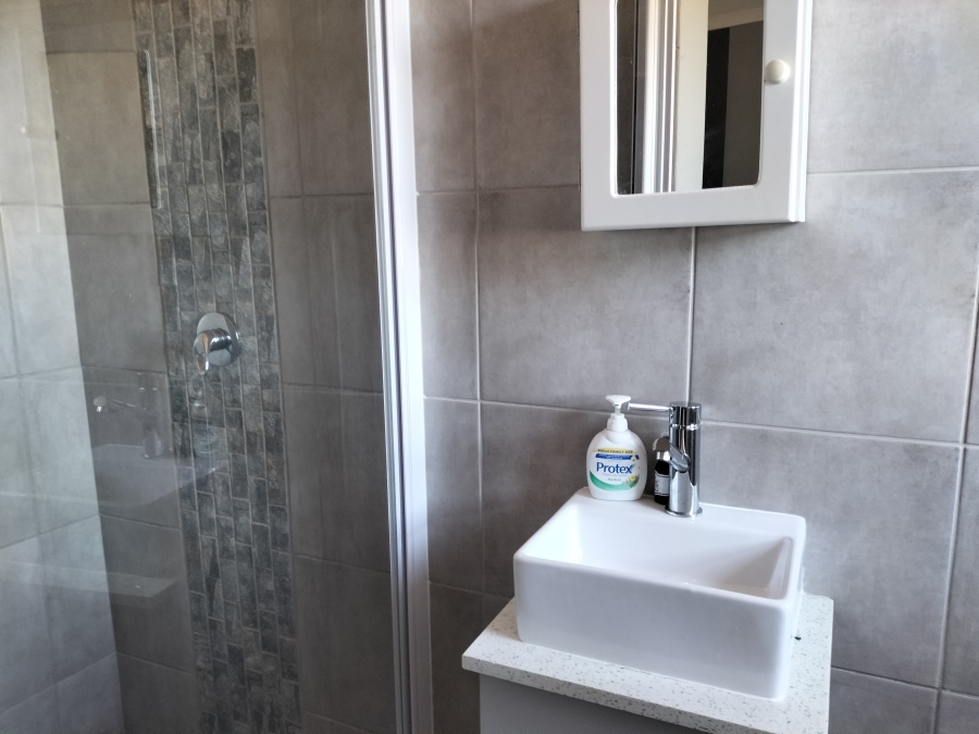 3 Bedroom Property for Sale in Witpoortjie Gauteng