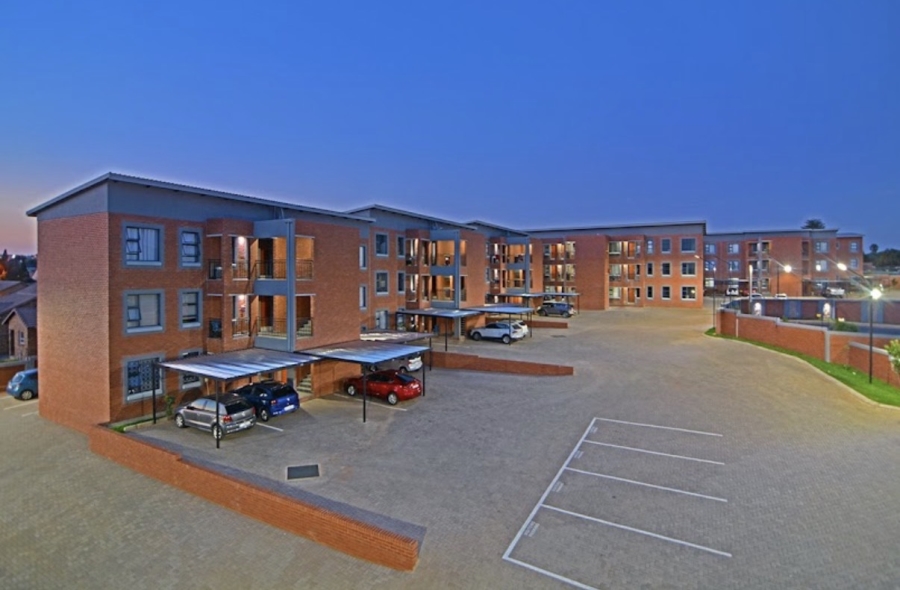 3 Bedroom Property for Sale in Witpoortjie Gauteng