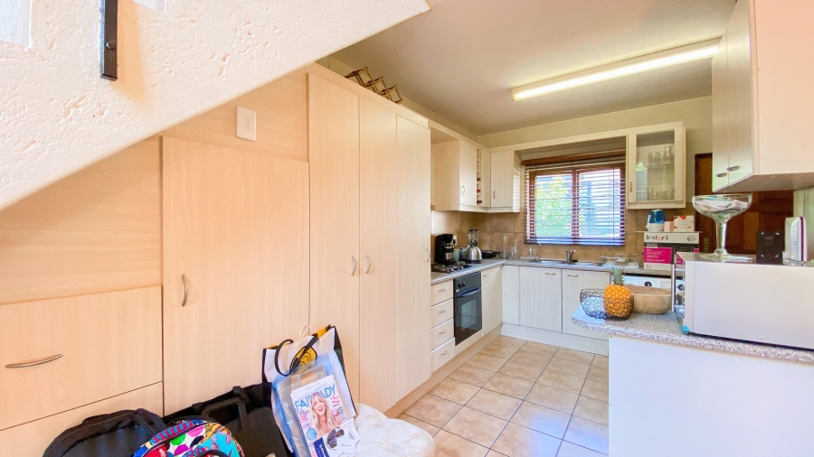 2 Bedroom Property for Sale in Lonehill Gauteng