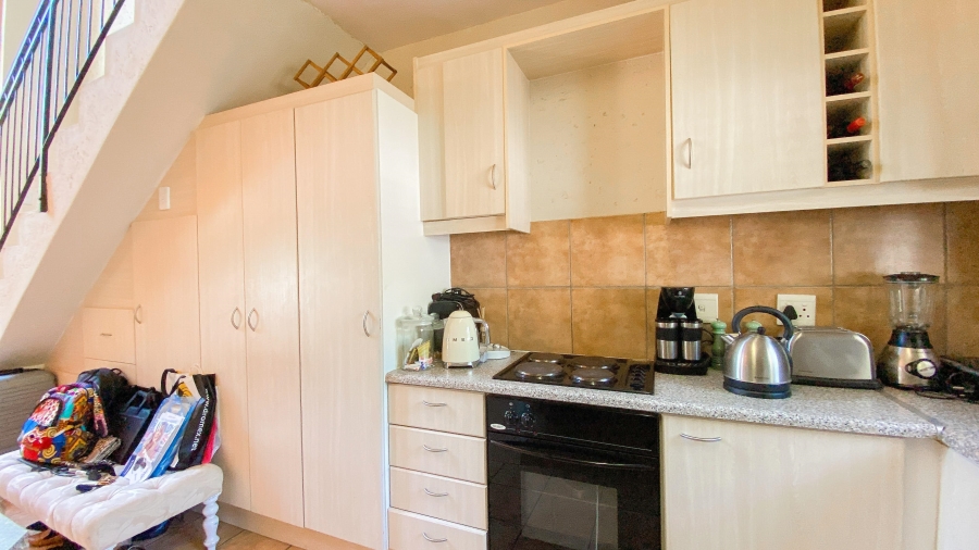 2 Bedroom Property for Sale in Lonehill Gauteng