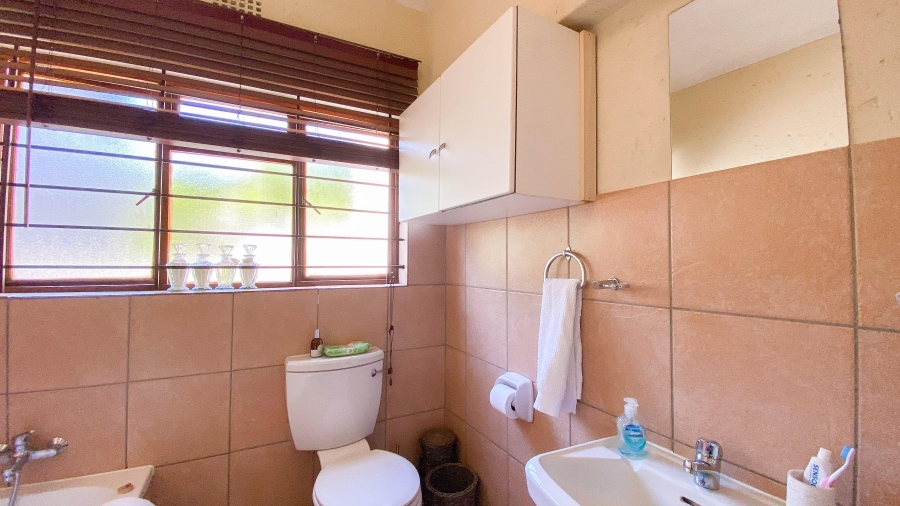 2 Bedroom Property for Sale in Lonehill Gauteng