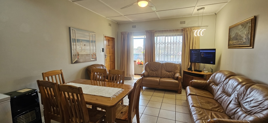 2 Bedroom Property for Sale in Three Rivers Gauteng