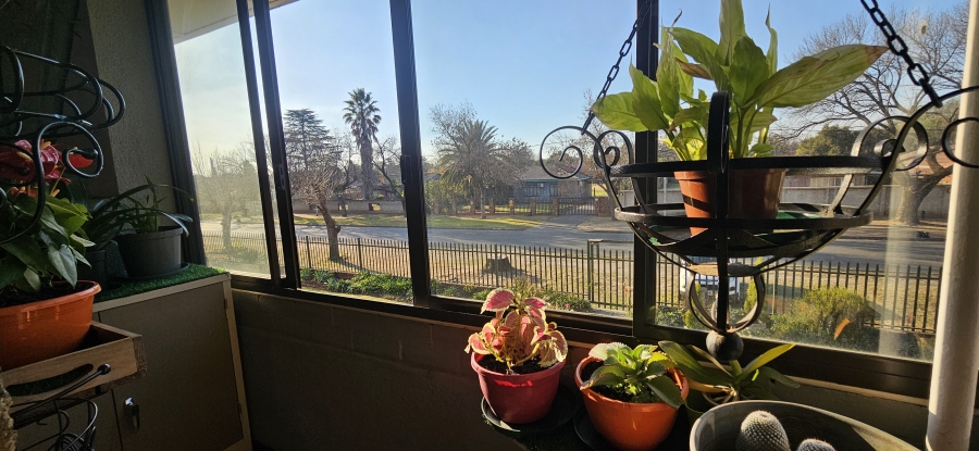 2 Bedroom Property for Sale in Three Rivers Gauteng
