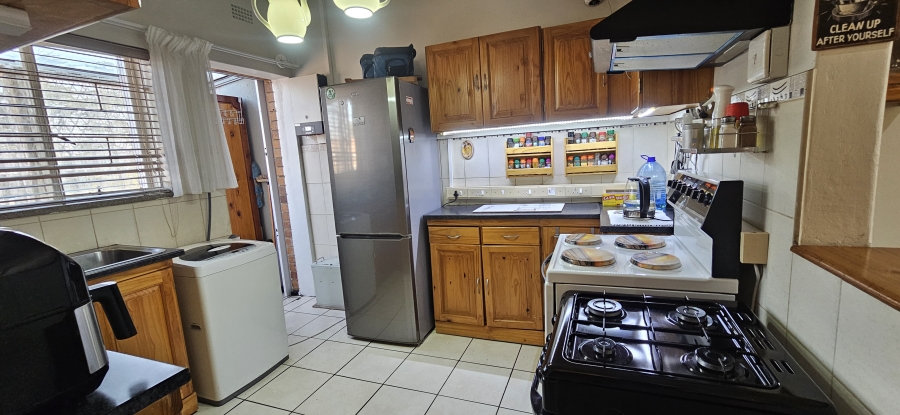2 Bedroom Property for Sale in Three Rivers Gauteng