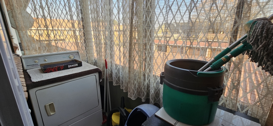 2 Bedroom Property for Sale in Three Rivers Gauteng