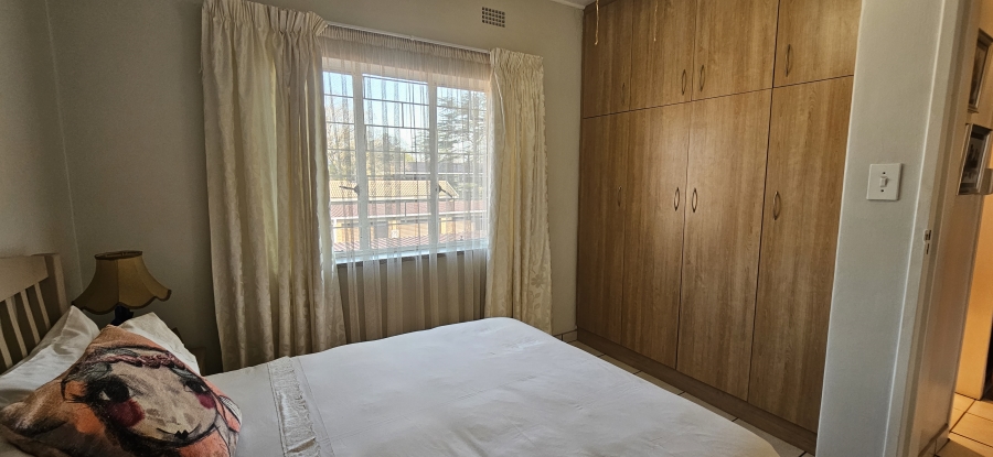 2 Bedroom Property for Sale in Three Rivers Gauteng
