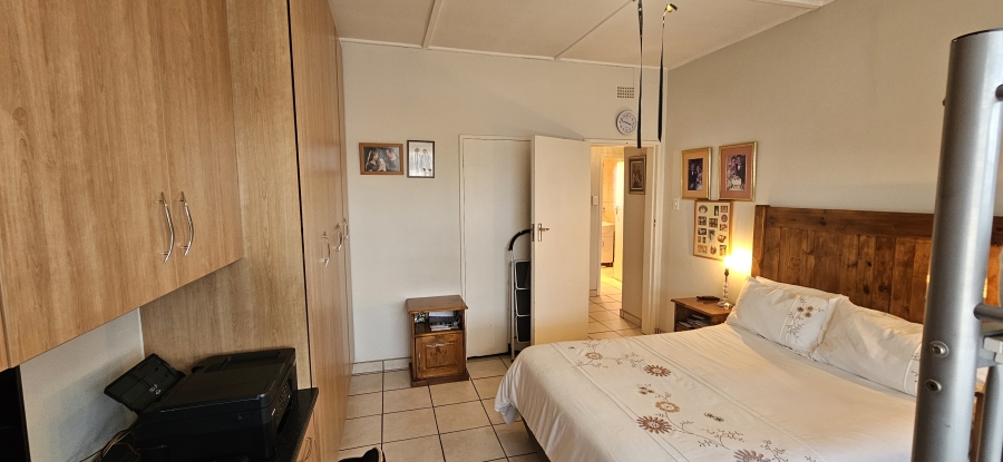 2 Bedroom Property for Sale in Three Rivers Gauteng
