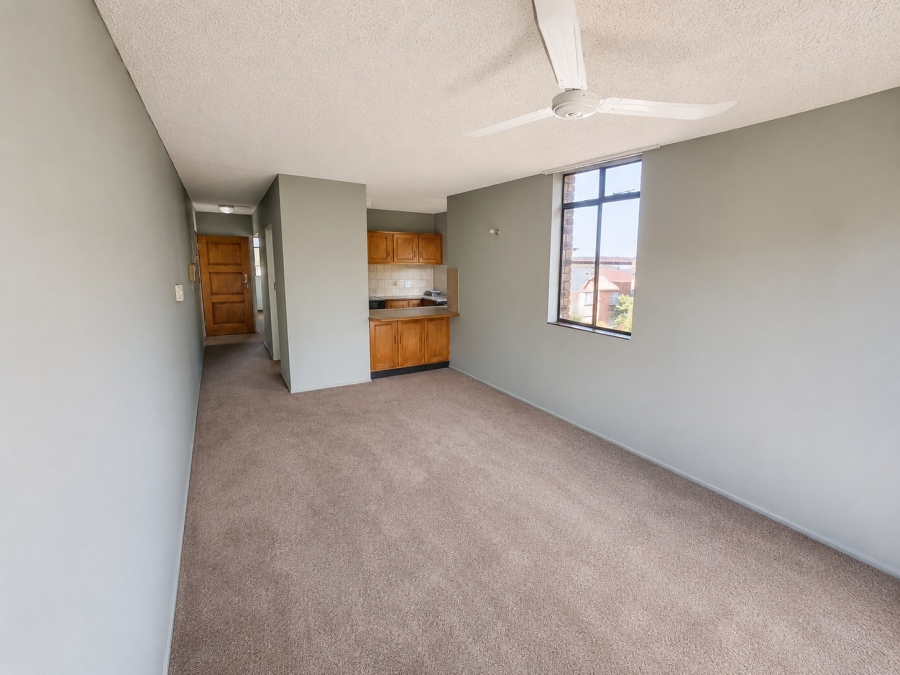 1 Bedroom Property for Sale in Wonderboom South Gauteng