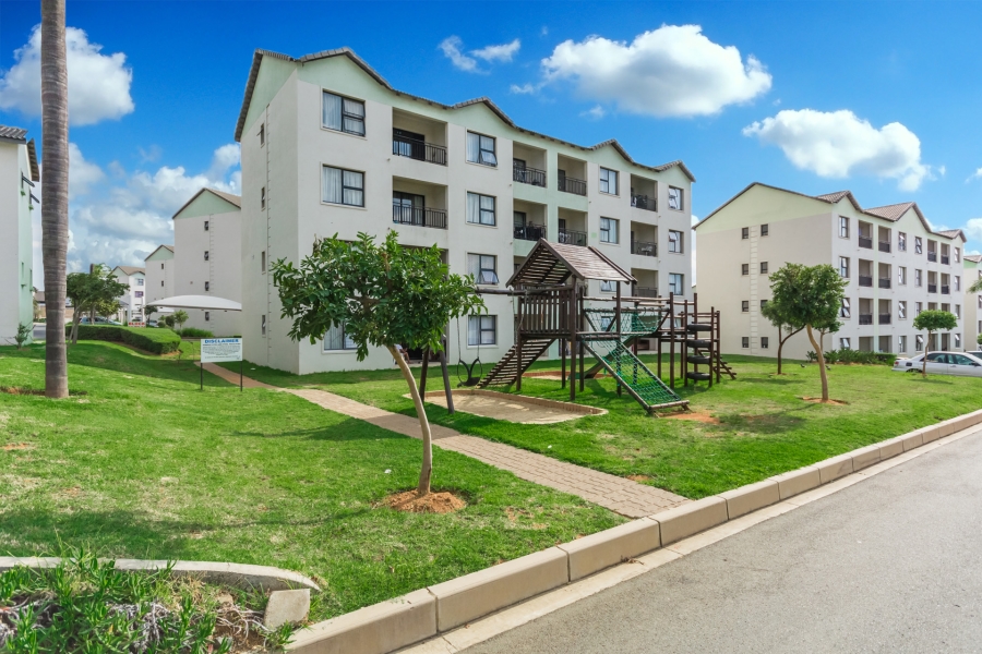 To Let 2 Bedroom Property for Rent in Carlswald Gauteng