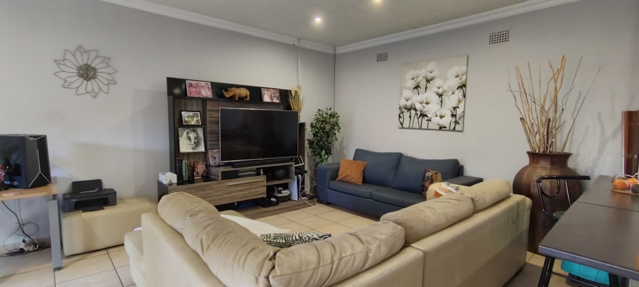 5 Bedroom Property for Sale in Culemborg Park Gauteng