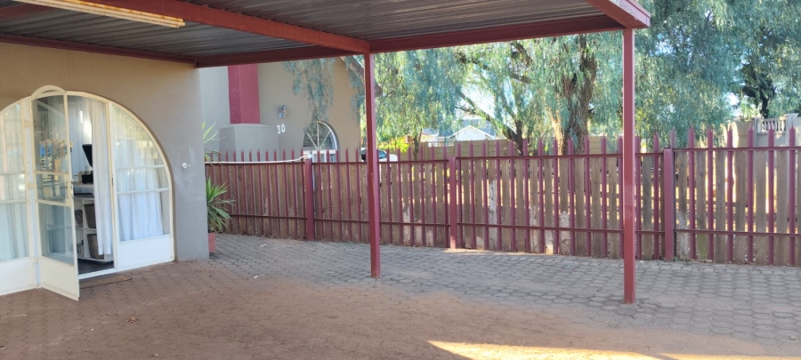 5 Bedroom Property for Sale in Culemborg Park Gauteng