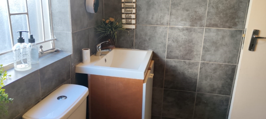5 Bedroom Property for Sale in Culemborg Park Gauteng