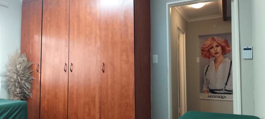5 Bedroom Property for Sale in Culemborg Park Gauteng