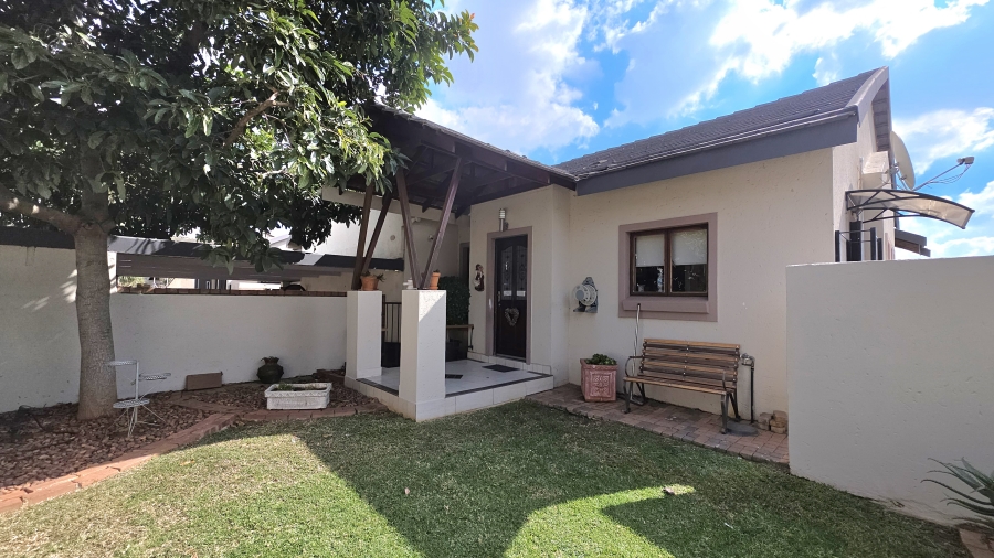 3 Bedroom Property for Sale in Eldo Ridge Estate Gauteng