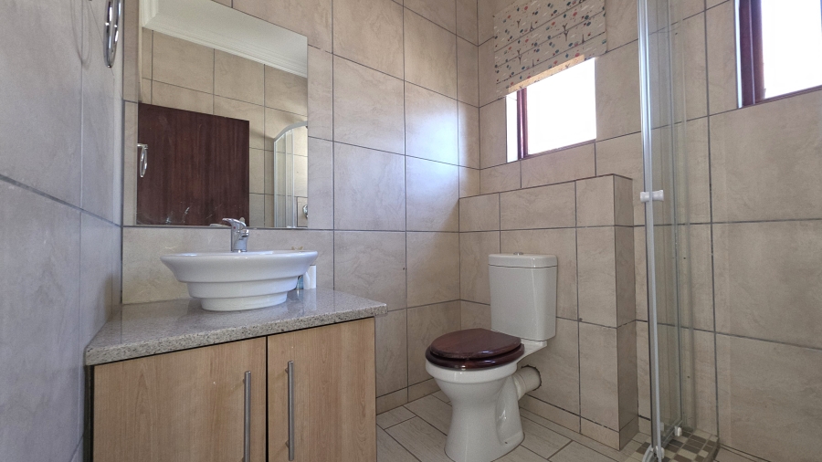 3 Bedroom Property for Sale in Eldo Ridge Estate Gauteng