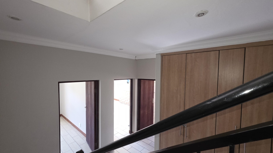 3 Bedroom Property for Sale in Eldo Ridge Estate Gauteng
