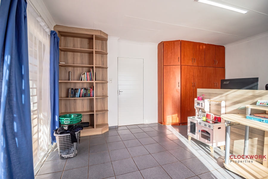 4 Bedroom Property for Sale in Marlands Gauteng
