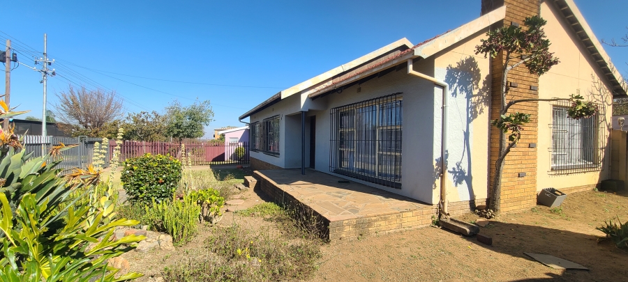 3 Bedroom Property for Sale in Primrose Gauteng