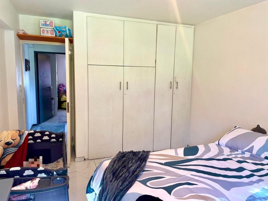 2 Bedroom Property for Sale in Lakefield Gauteng