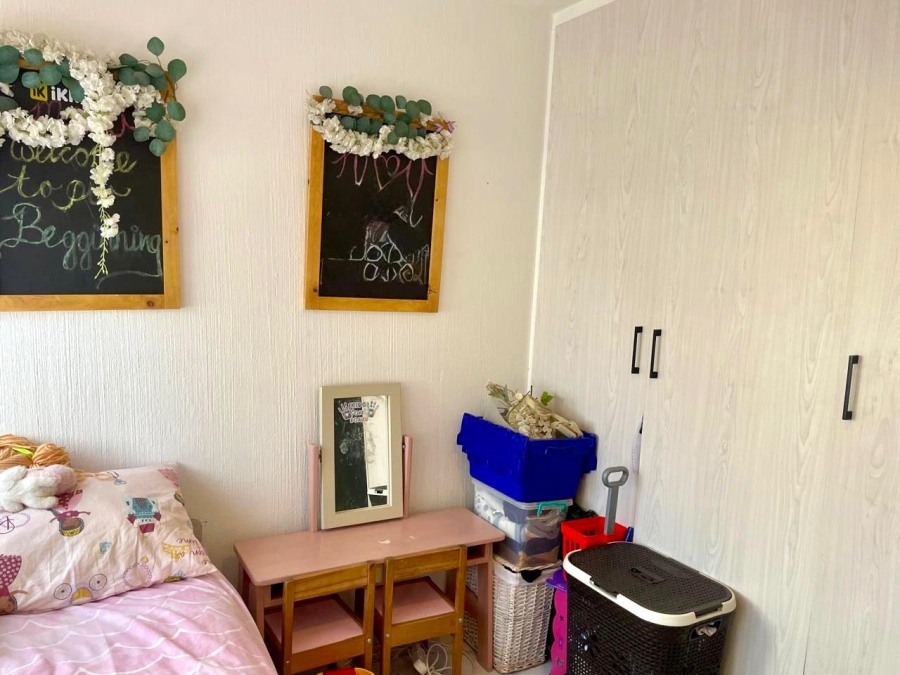 2 Bedroom Property for Sale in Lakefield Gauteng