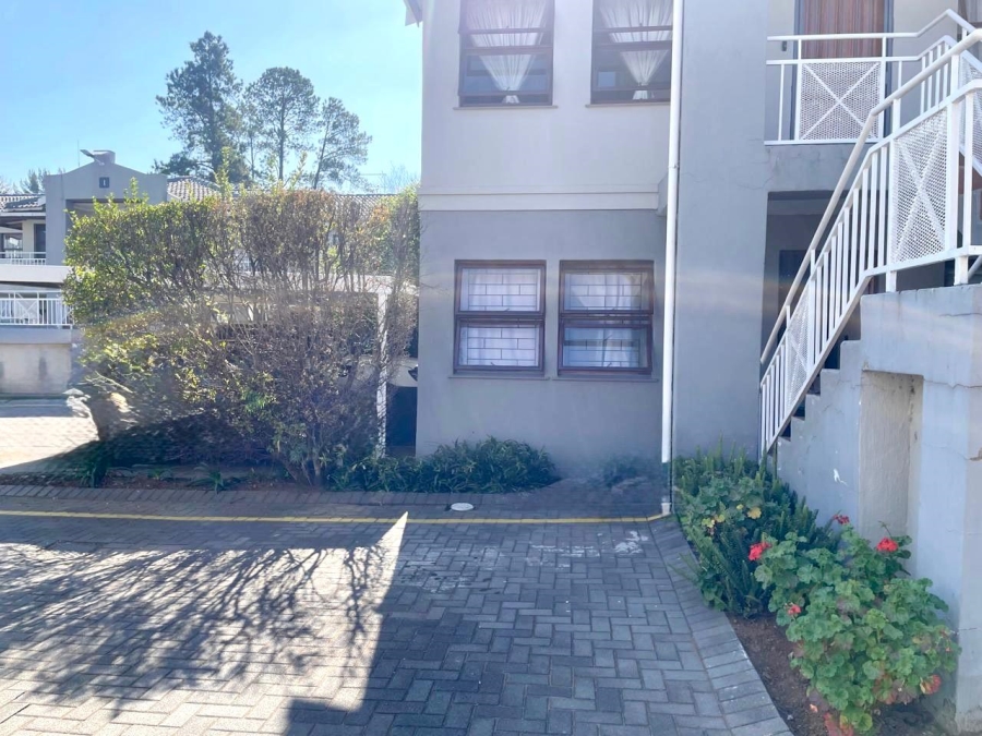 2 Bedroom Property for Sale in Lakefield Gauteng