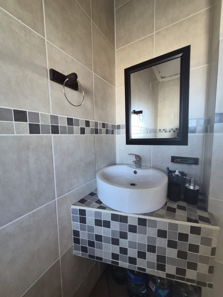 2 Bedroom Property for Sale in Dalpark Gauteng