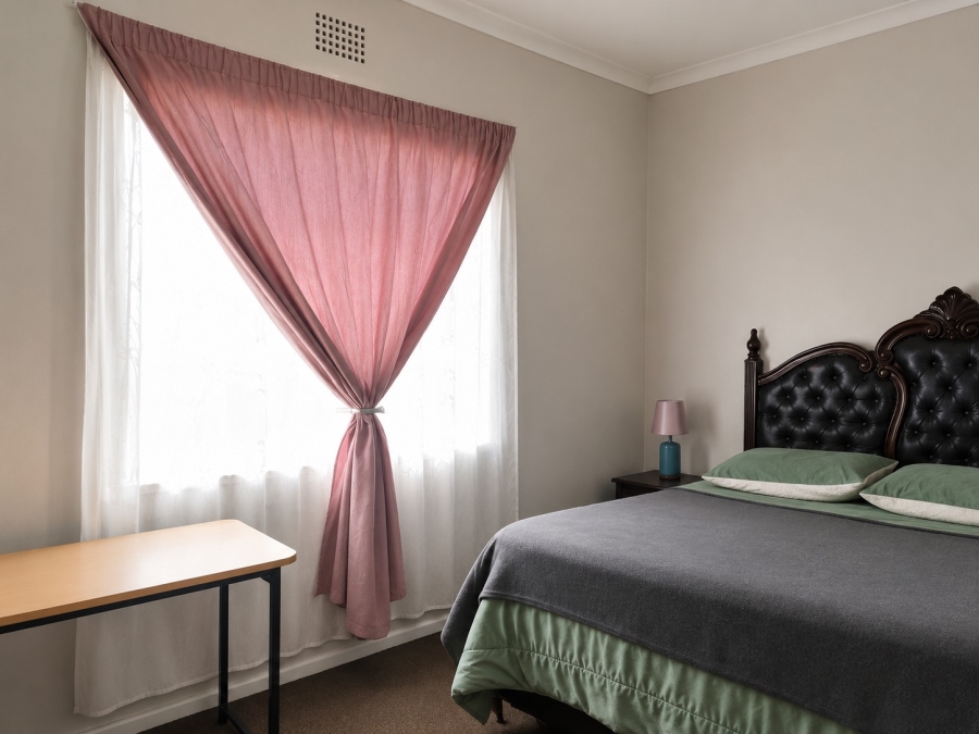 5 Bedroom Property for Sale in Strubenvale Gauteng