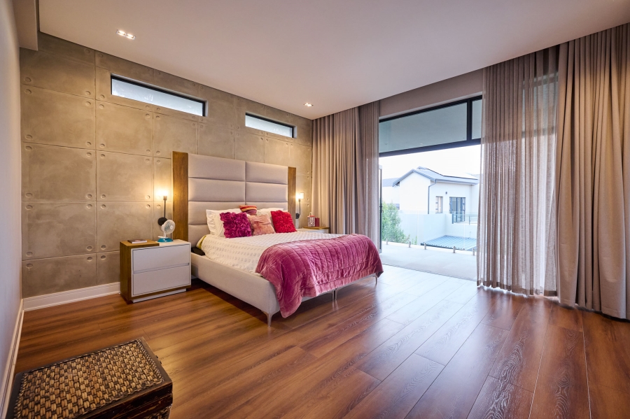 4 Bedroom Property for Sale in Waterfall Country Estate Gauteng