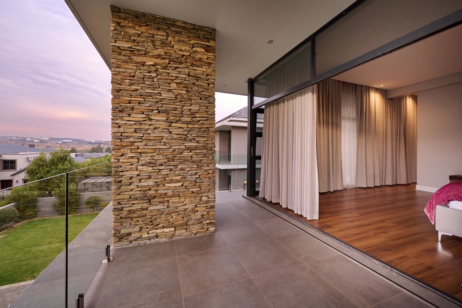 4 Bedroom Property for Sale in Waterfall Country Estate Gauteng