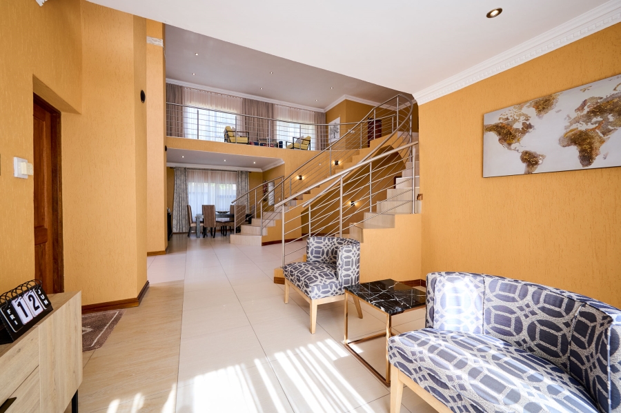 5 Bedroom Property for Sale in Carlswald North Estate Gauteng