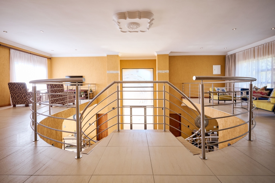 5 Bedroom Property for Sale in Carlswald North Estate Gauteng