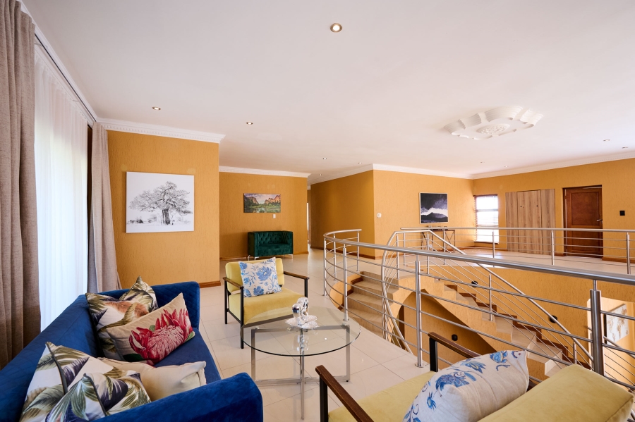 5 Bedroom Property for Sale in Carlswald North Estate Gauteng