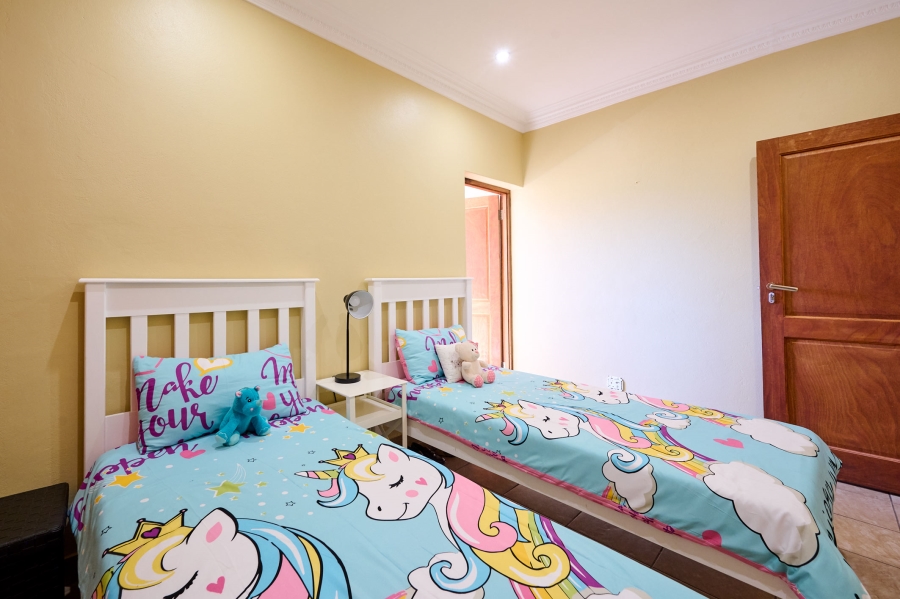 5 Bedroom Property for Sale in Carlswald North Estate Gauteng