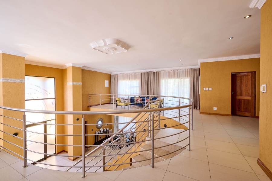 5 Bedroom Property for Sale in Carlswald North Estate Gauteng