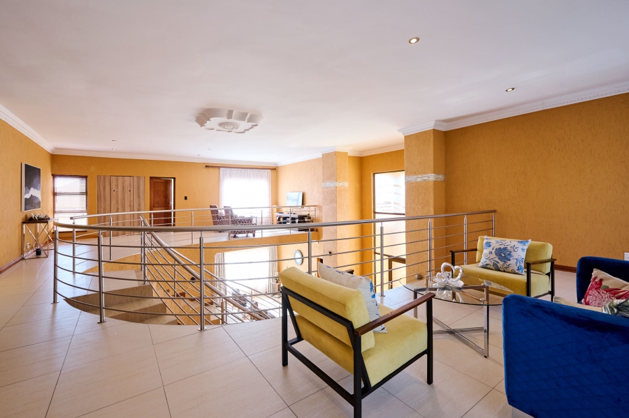 5 Bedroom Property for Sale in Carlswald North Estate Gauteng