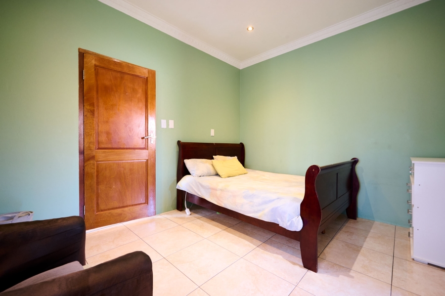5 Bedroom Property for Sale in Carlswald North Estate Gauteng