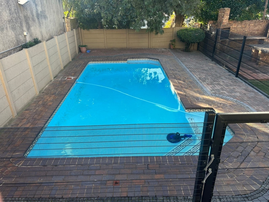2 Bedroom Property for Sale in Edleen Gauteng