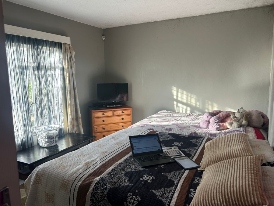 2 Bedroom Property for Sale in Edleen Gauteng