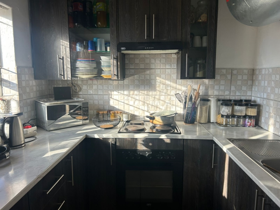 2 Bedroom Property for Sale in Edleen Gauteng