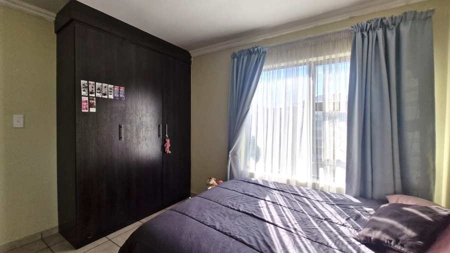 4 Bedroom Property for Sale in Amberfield Gauteng
