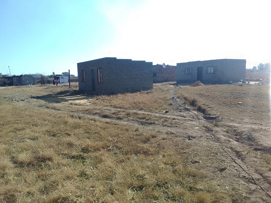 4 Bedroom Property for Sale in Theoville Gauteng