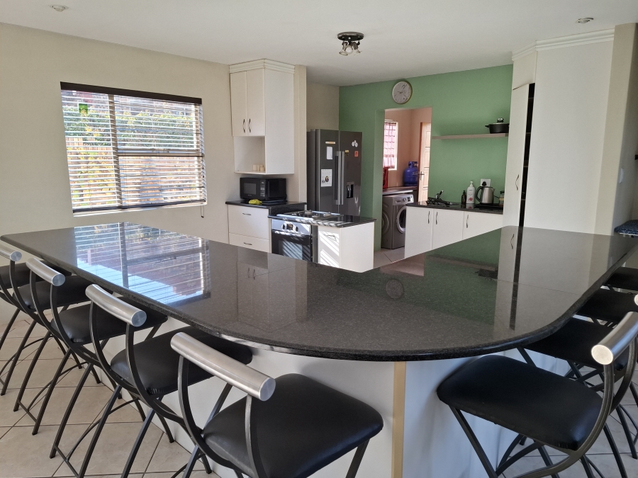 To Let 3 Bedroom Property for Rent in Faerie Glen Gauteng