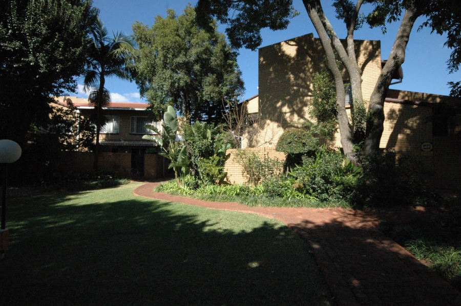 3 Bedroom Property for Sale in Faerie Glen Gauteng