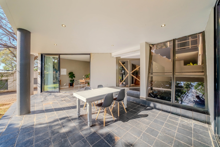 5 Bedroom Property for Sale in Lynnwood Glen Gauteng